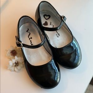 Nina Kids Black Dress Shoes Size 6